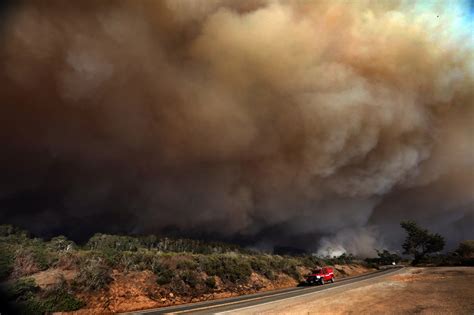 Sheriff Expects Scotts Valley Evacuation As Santa Cruz Mountains Fires