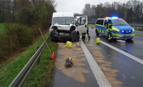 A57 Auslaufende Betriebsmittel Nach Unfall LokalKlick Eu