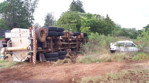 Tr S Passos News Imagens Mostram Momento Em Que Motorista Evita Um