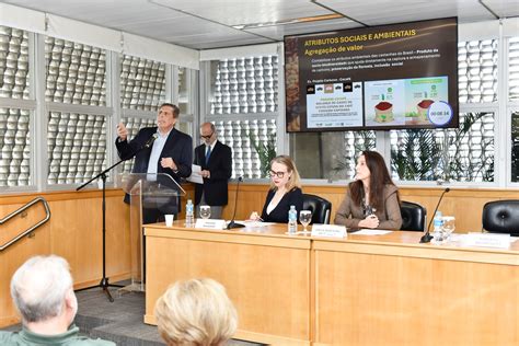 Encontro Brasileiro De Nozes Castanhas E Frutas Secas Destaca