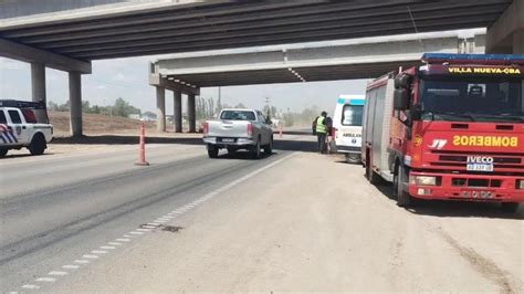 Dos Veh Culos Chocaron En Cercan As Al Puente Nuevo De Circunvalaci N