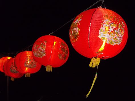 Chinese Lantern Wallpaper - WallpaperSafari