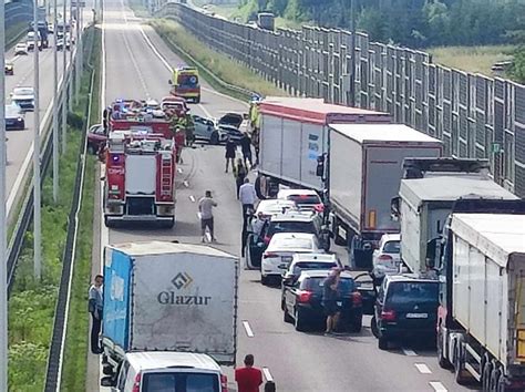 Po Wypadku Zablokowana Trasa Lublin Piaski Na Miejscu Pracuj S U By