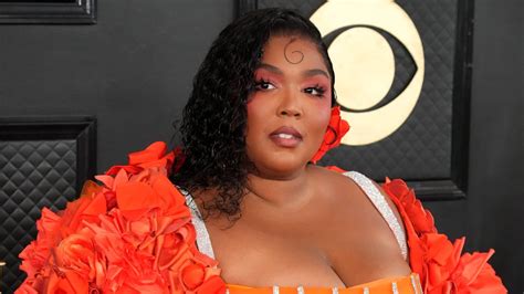 Lizzo Breaks Silence After Sexual Harassment Allegations I Am Not The