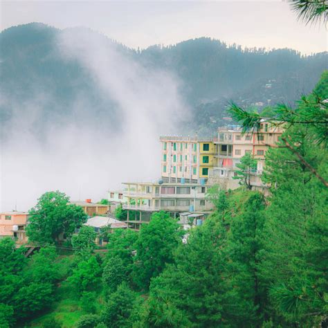 The 8 Best Places to Visit in Pakistan with new and Experienced