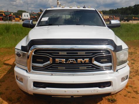 2016 Ram 2500 Heavy Duty Pickup Truck