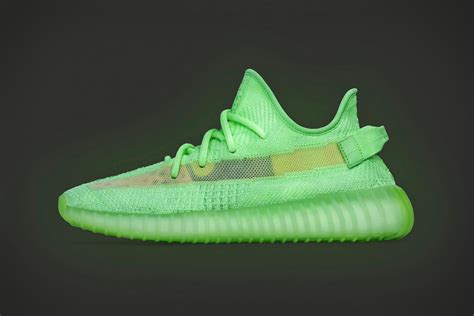 Adidas x Kanye West Yeezy Boost 350 V2 Glow Sneakers | Yeezy, Adidas ...