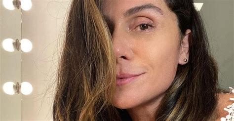 Giovanna Antonelli Posa De Biqu Ni Grande Sorriso E Arranca Elogios