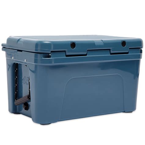 Yeti Tundra 45 Cooler Nordic Blue End