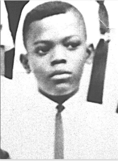 24 Photos of James Earl Jones When He Was Young