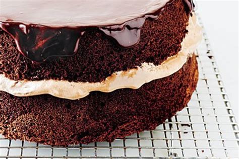 Cake Frosting Tip Leave The Sides Naked The Kitchn