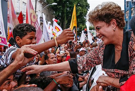 Defesa de Dilma pede que STF anule processo de impeachment Política