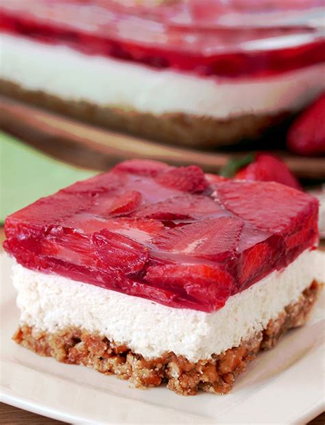 Recipe For Strawberry Jello And Cool Whip Salad