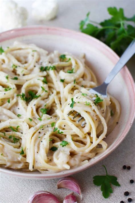 No Oil Vegan Cauliflower Alfredo