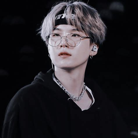 Foto Suga Bts Aesthetic Pinterest Ceritera Bts