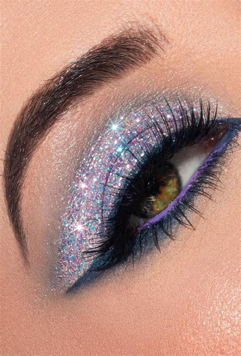 Best Eye Makeup Looks For 2021 Shimmery Blue Grey Eye Shadow Look