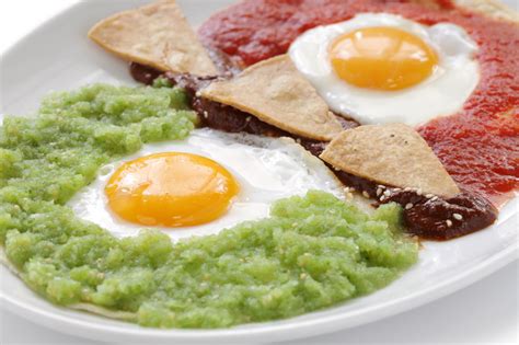 Huevos Divorciados Para Un Desayuno Muy Mexicano Cocinadelirante