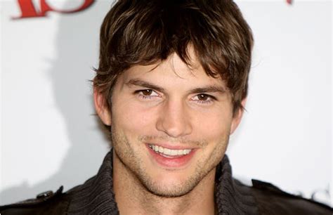 Ashton Kutcher Biography Age Weight Height Friend Like Affairs