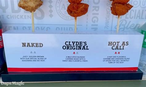 Clydes Hot Chicken Now Open In Downtown Disney District At Disneyland