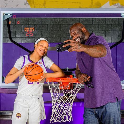 Me’Arah O’Neal, daughter of Shaq, visits dad’s alma mater LSU