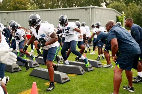 Analysis Impressions From Day Of Seahawks Training Camp A Big Day