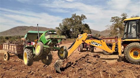 New Jcb Dx Machine Loading Mud In John Deere Tractor Jcb Stunt Jcb