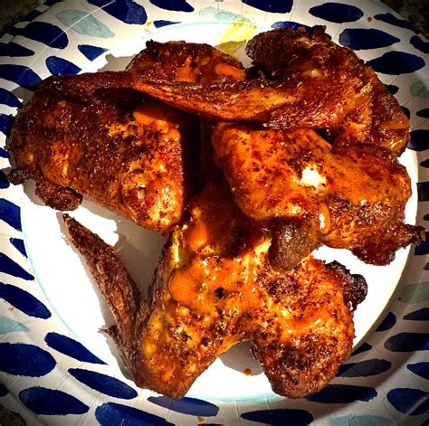 Wings with Valentina hot sauce and a little butter : r/Wings