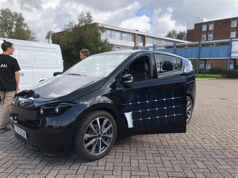 Zonnepanelen Op Elektrische Autos Zonnepanelen Planet