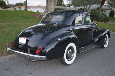 1940 Pontiac Business Coupe