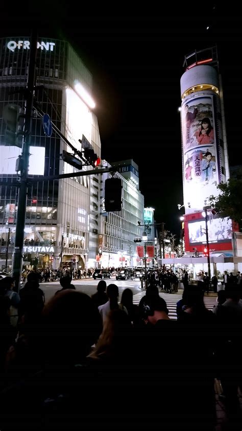 Shibuya Crossing by GorgeousPierrot on DeviantArt