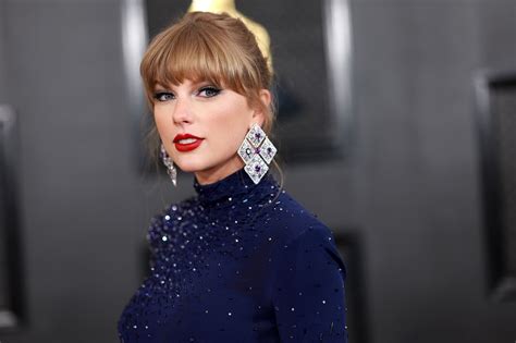 Taylor Swift Became A Billionaire Her Assets Exceeded 11 Billion Usd After The Most Lucrative