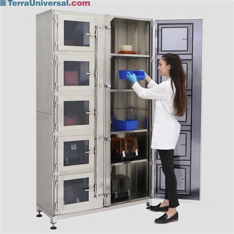 Desiccator Cabinet Malaysia | Cabinets Matttroy