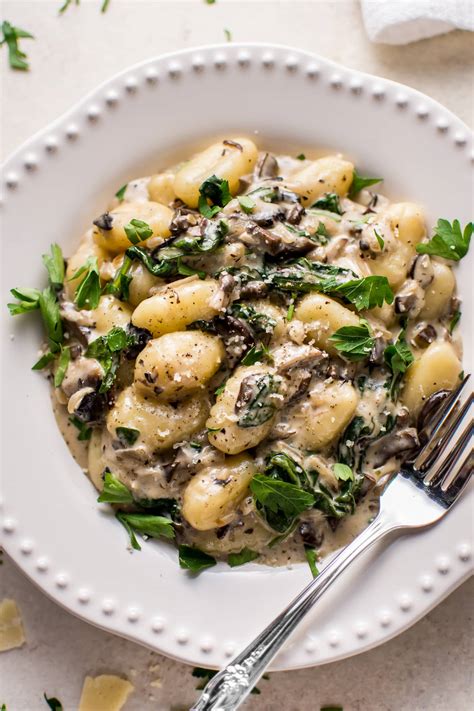 Creamy Mushroom And Spinach Gnocchi Salt Lavender