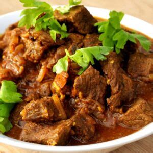 Beef Masala Best Easy Indian Curry Recipe