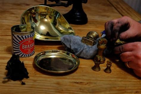 How to Clean Brass With Vinegar & Salt? - Homely Baron