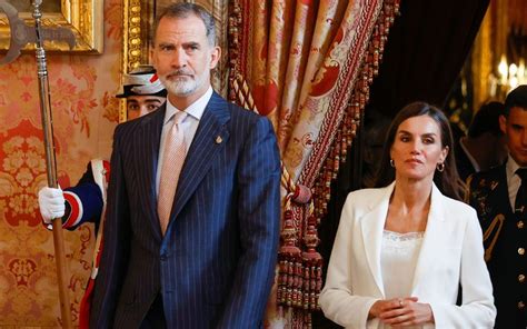 Let Zia E Felipe Vi Assinalam Anos De Casamento Mas As Estrelas