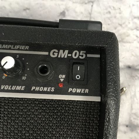 Maestro Gm 05 Guitar Practice Amplifier Evolution Music