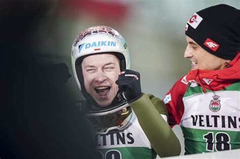 Aleksander Zniszczoł na podium Pucharu Świata w Lahti