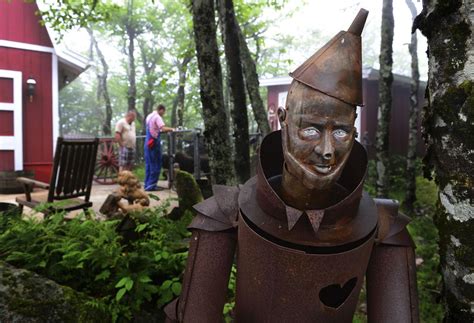 "Wizard of Oz" theme park in North Carolina reopening for summer tours ...