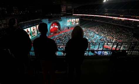 Photos Super Bowl Opening Night