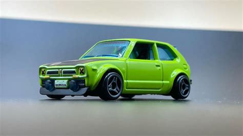 Hot Wheels Mainline 2023 73 Honda Civic Custom