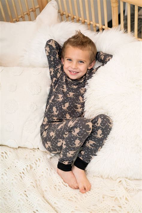 Sweet Bamboo Dragon Bamboo Viscose Two-Piece Pajama Set