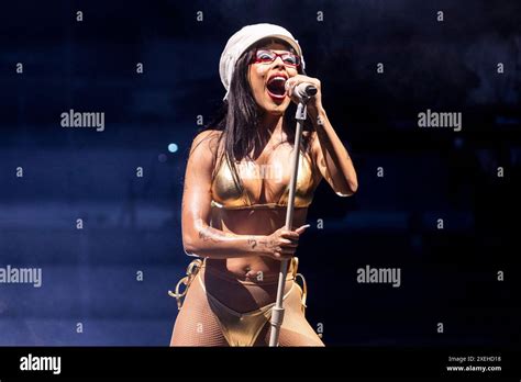 Doja Cat Fotos Fotos Und Bildmaterial In Hoher Aufl Sung Alamy