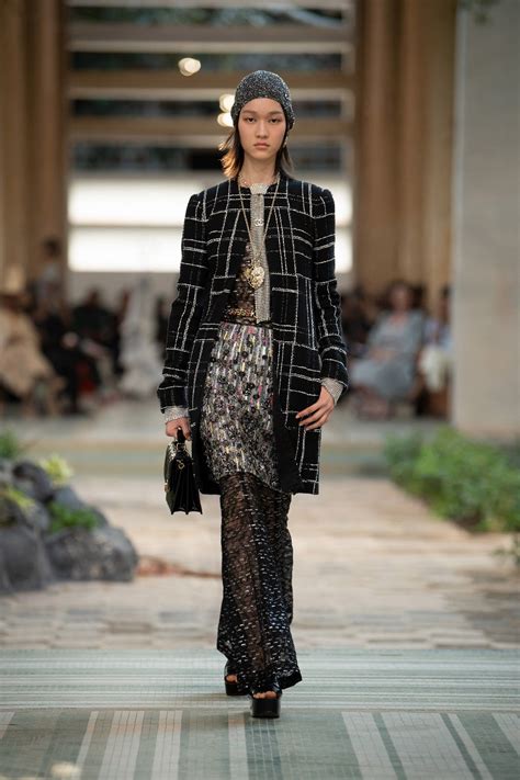 Chanel Pre Fall 2023 Collection Fashion Runway Fashion Fashion Show