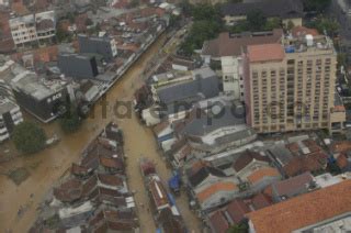 Ratusan Rumah Tergenang Banjir DATATEMPO