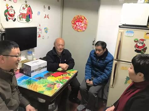 新年的第一声问候 左燕到小东门街道开展元旦春节帮困送温暖活动澎湃号·政务澎湃新闻 The Paper