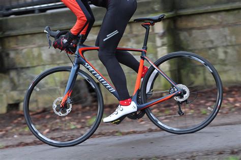 Review Specialized Roubaix Expert 2017 Roadcc