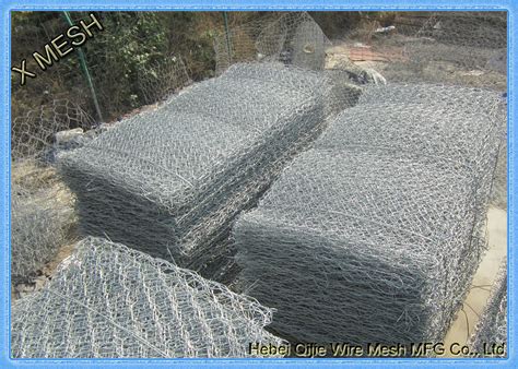 Galvanized Hexagonal 80X100mm Hesco Wire Mesh Gabion Gabions