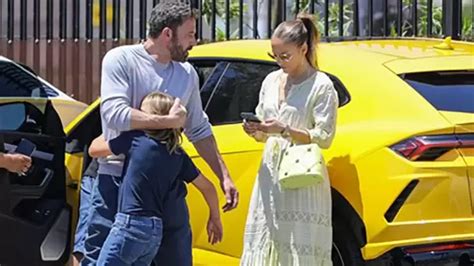 El Hijo De A Os De Ben Affleck Choc Un Lamborghini En Los Ngeles