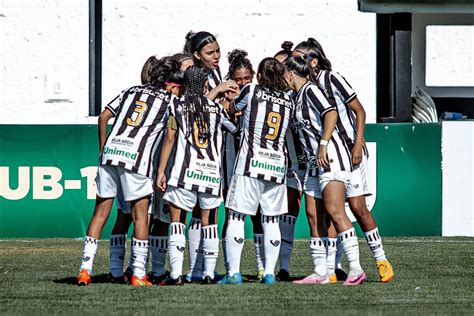 Fut Feminino Sub 17 Ceará se reapresenta e inicia a preparação para